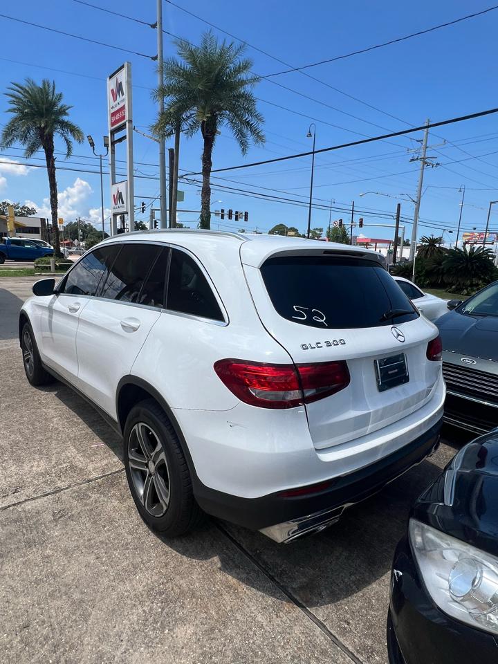 Mercedes-Benz GLC-Class GLC300 2016