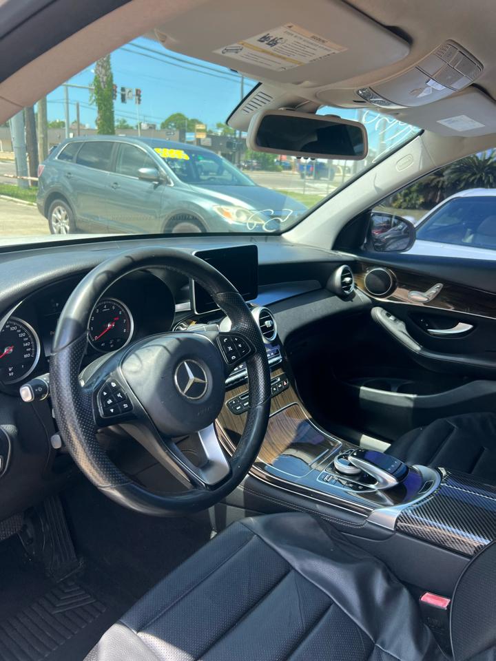 Mercedes-Benz GLC-Class GLC300 2016