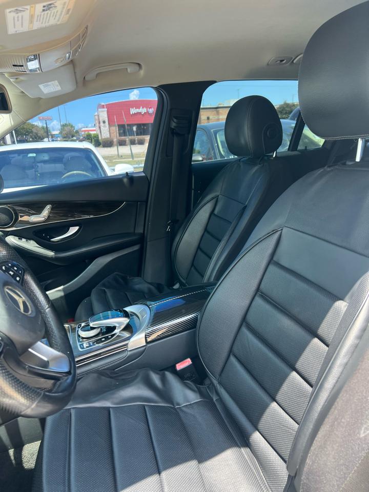 Mercedes-Benz GLC-Class GLC300 2016