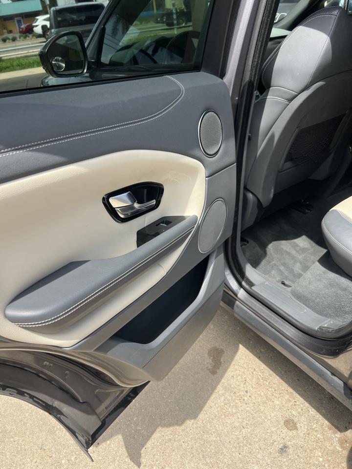 Land Rover Range Rover Evoque SE 2019