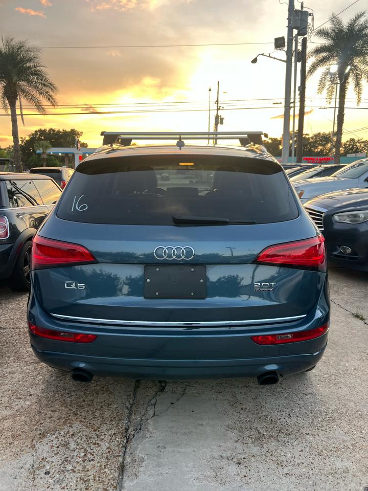 Audi Q5 2.0T Premium quattro 2016