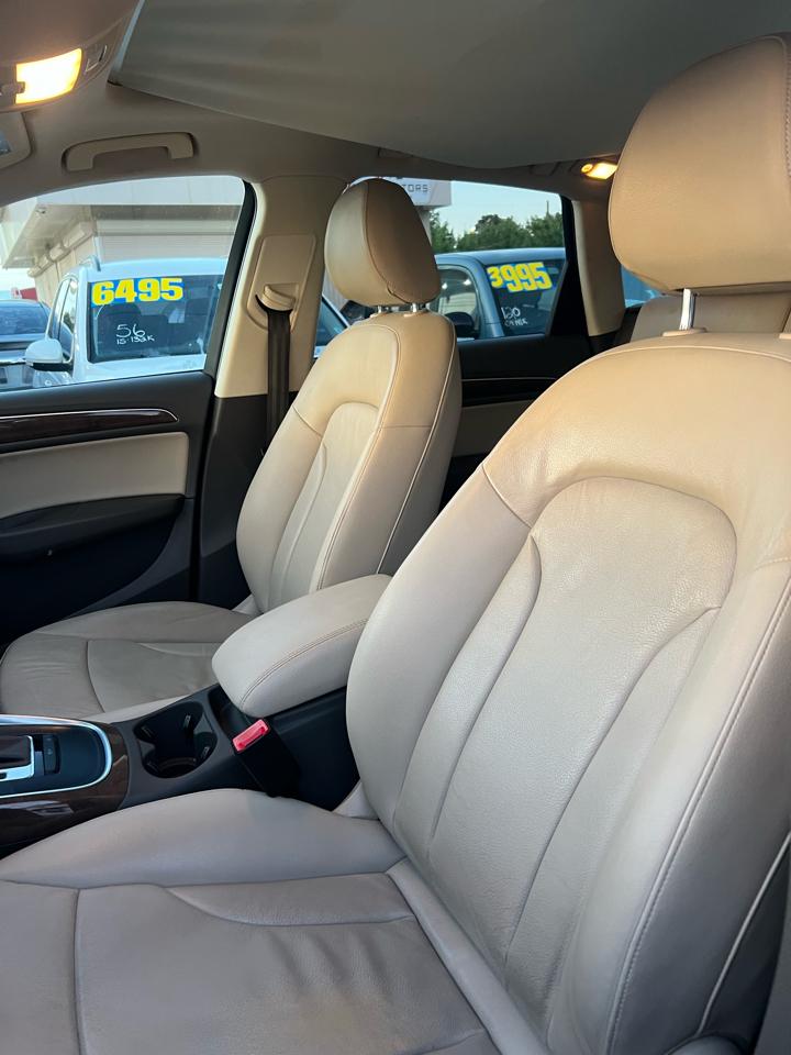 Audi Q5 2.0T Premium quattro 2016