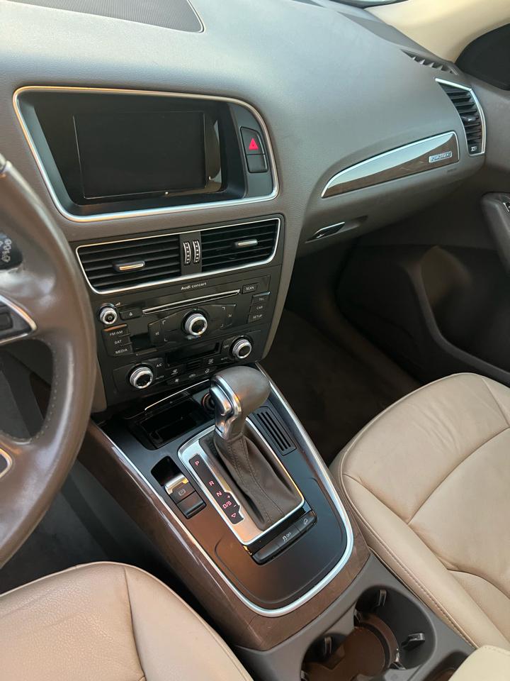 Audi Q5 2.0T Premium quattro 2016