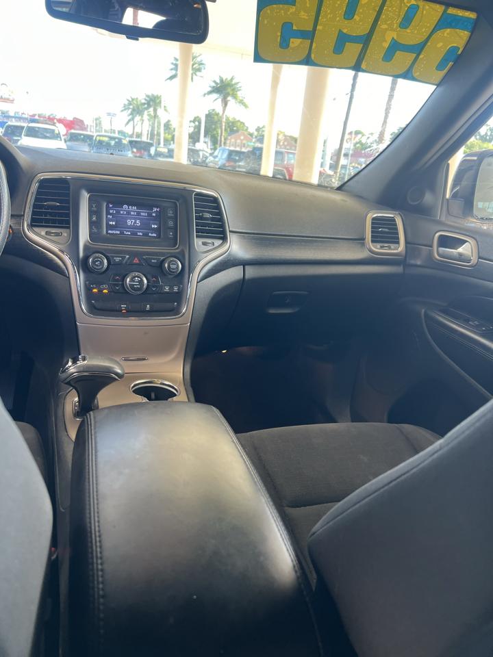 Jeep Grand Cherokee Laredo 2WD 2014