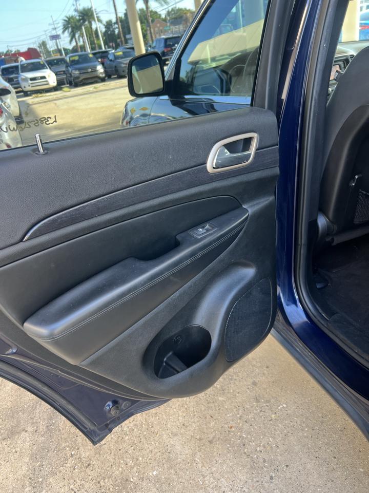 Jeep Grand Cherokee Laredo 2WD 2014