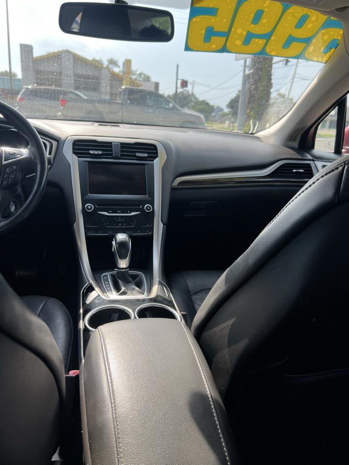 Ford Fusion SE 2014