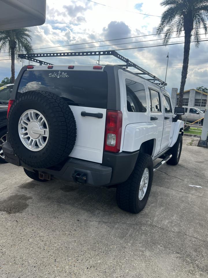 HUMMER H3 Base 2008