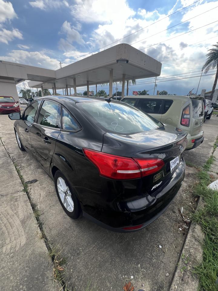 Ford Focus SE Sedan 2015