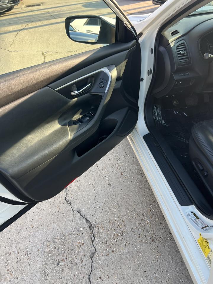 Nissan Altima 2.5 SV 2015