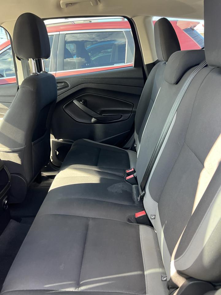Ford Escape S FWD 2014