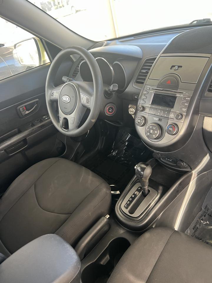 Kia Soul + 2010