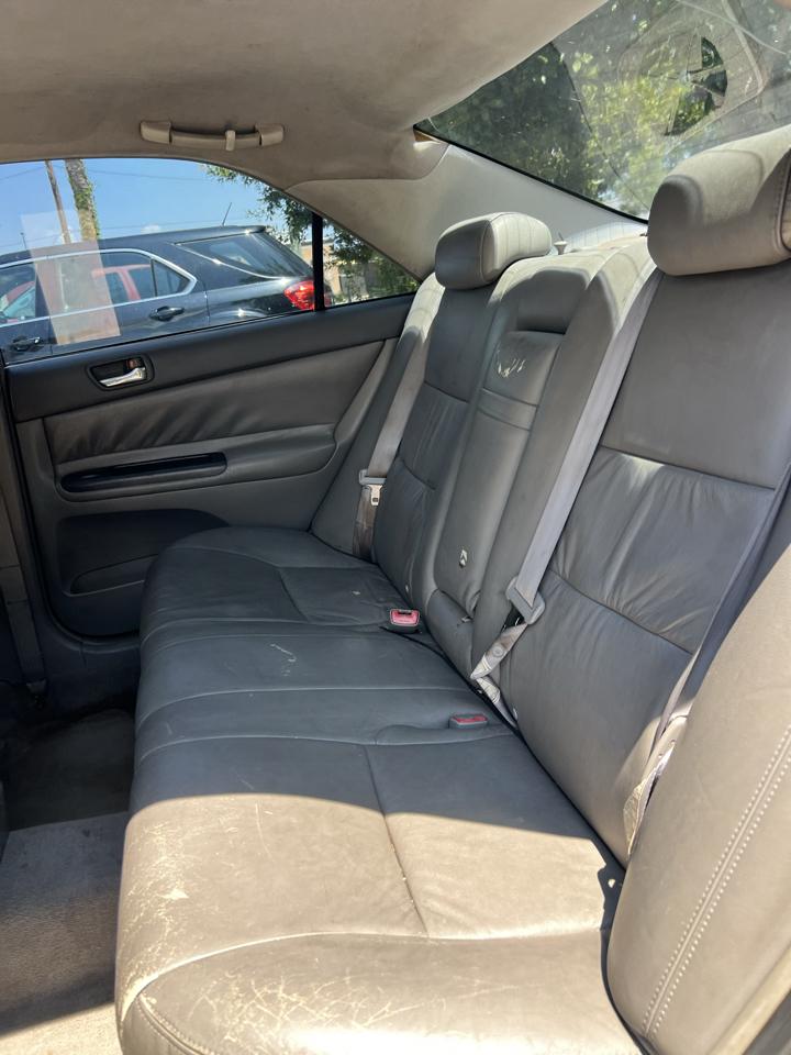 Toyota Camry LE 2005