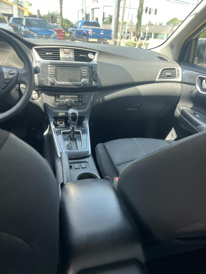 Nissan Sentra S CVT 2018