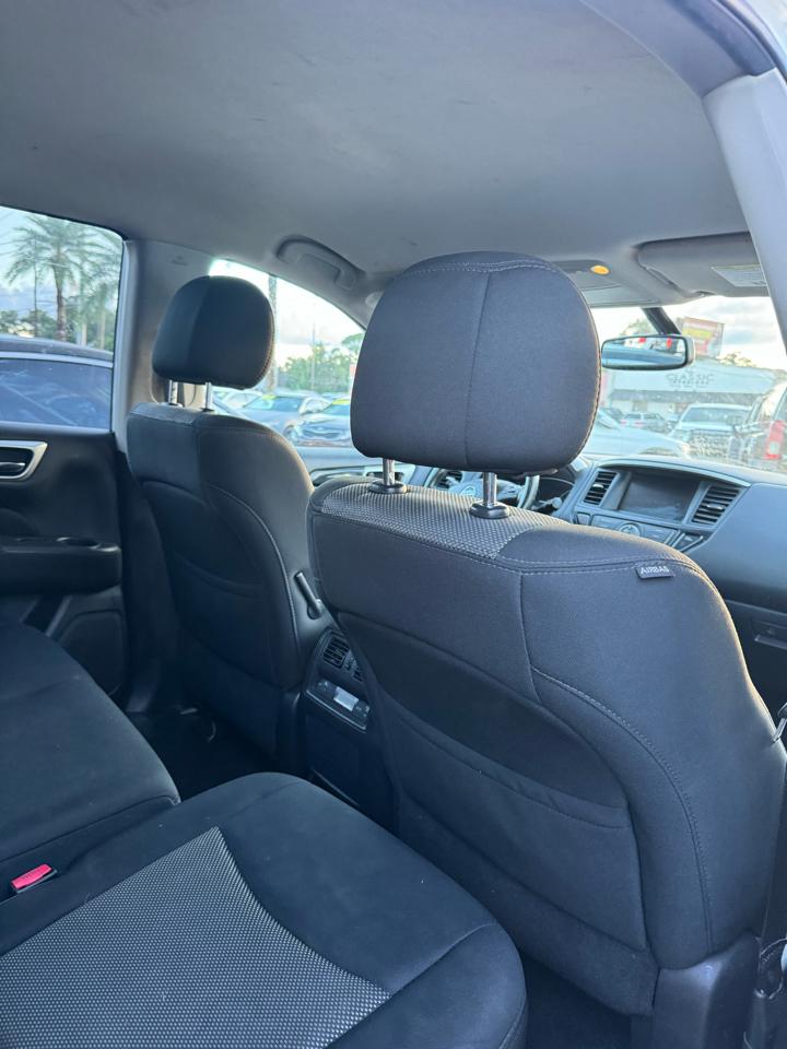 Nissan Pathfinder Platinum 2WD 2017