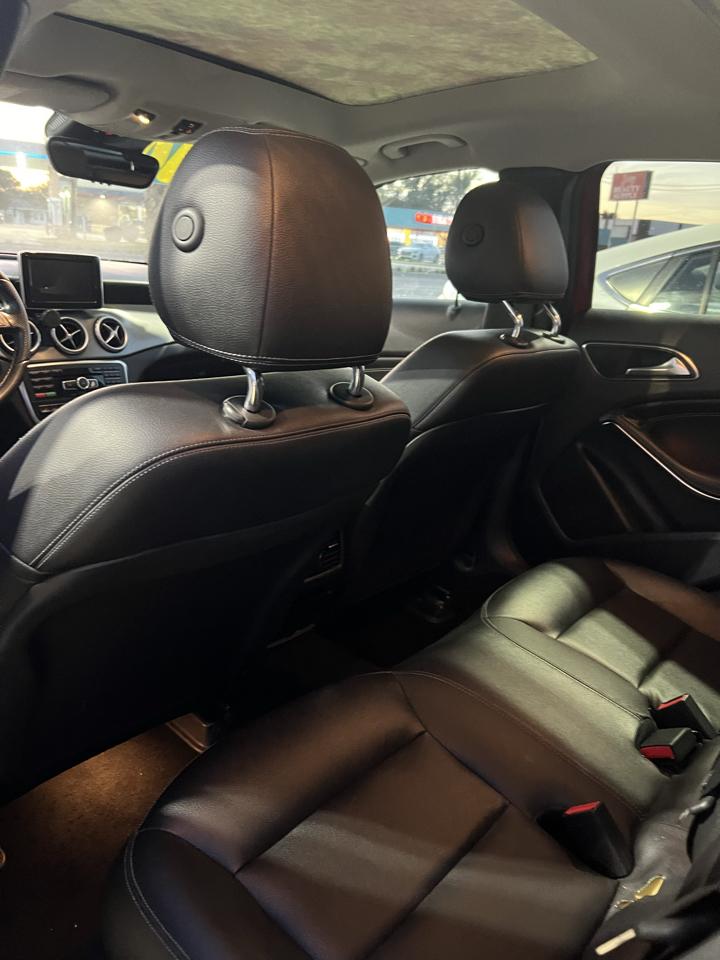 Mercedes-Benz GLA-Class GLA250 4MATIC 2015