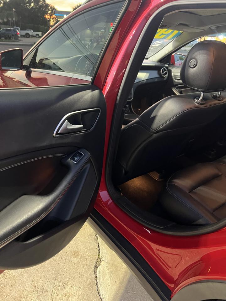 Mercedes-Benz GLA-Class GLA250 4MATIC 2015