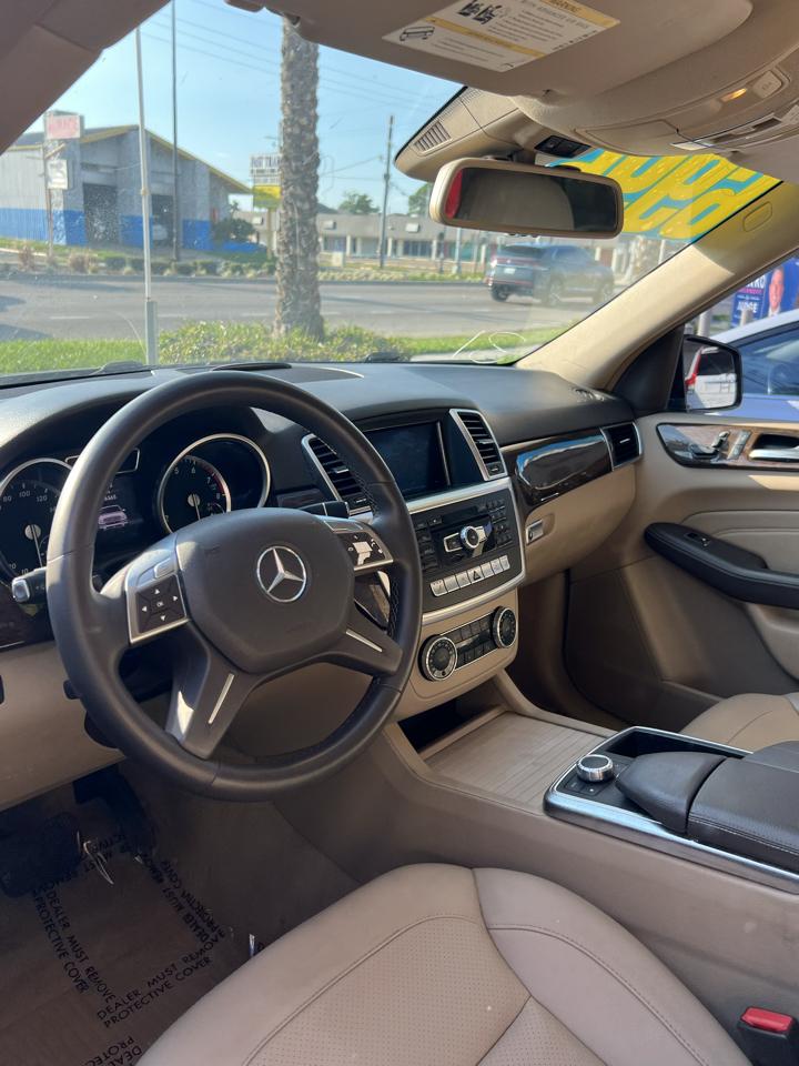 Mercedes-Benz M-Class ML350 4MATIC 2013