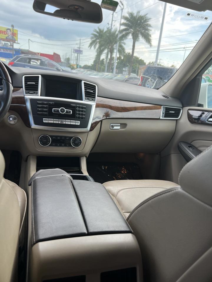 Mercedes-Benz M-Class ML350 BlueTEC 2014