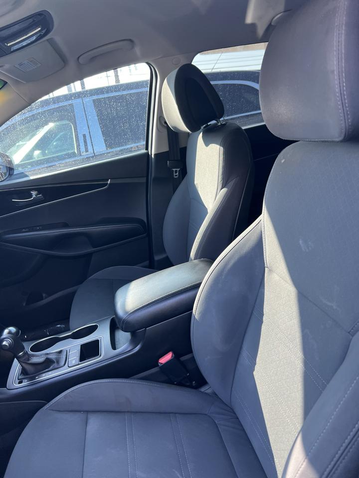 Kia Sorento LX 2WD 2016