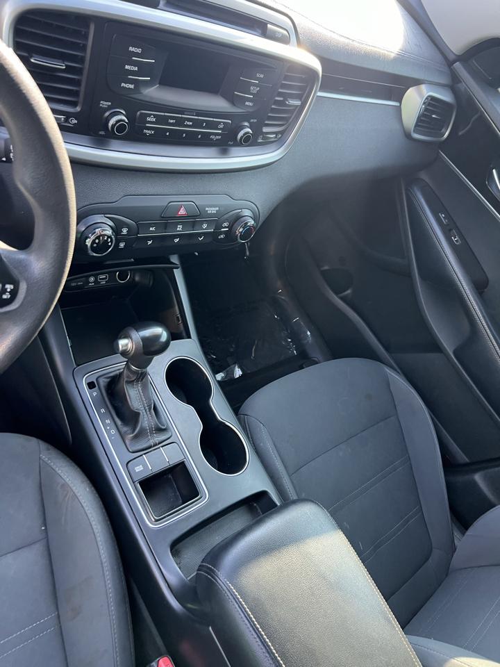 Kia Sorento LX 2WD 2016