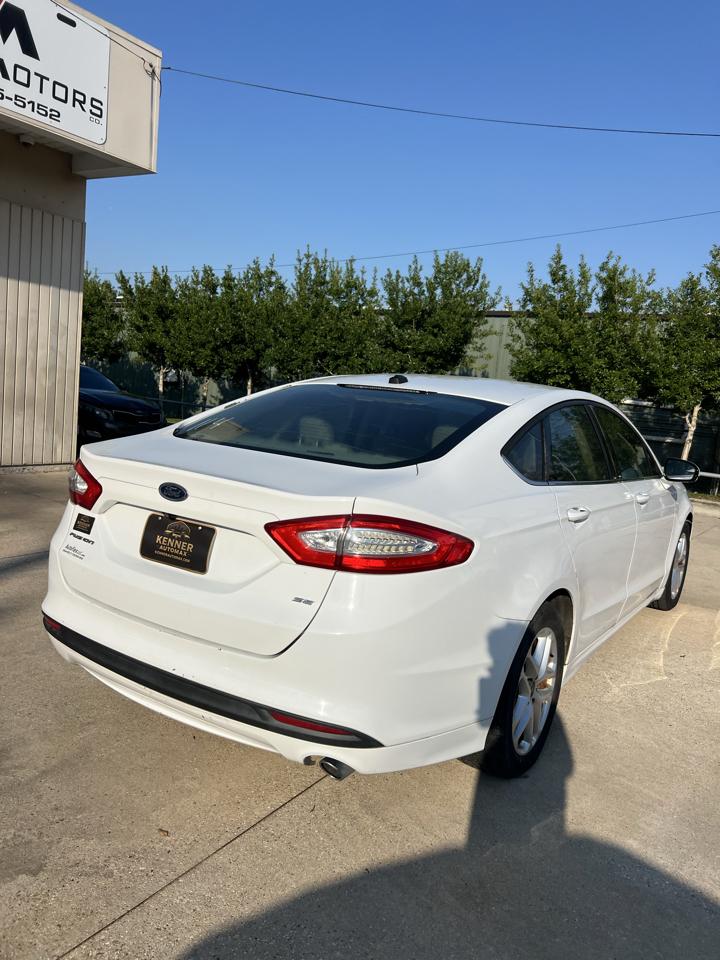 Ford Fusion SE 2014