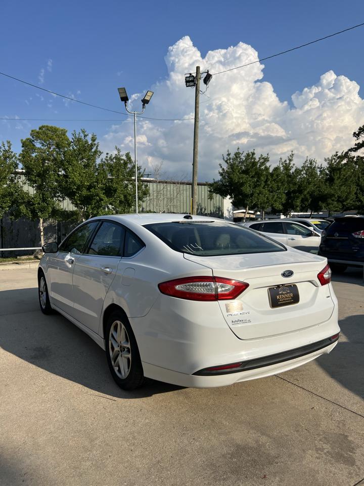 Ford Fusion SE 2014