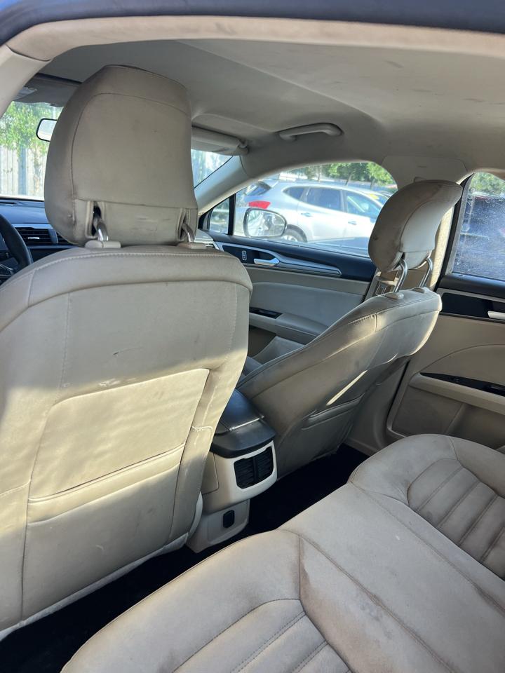 Ford Fusion SE 2014