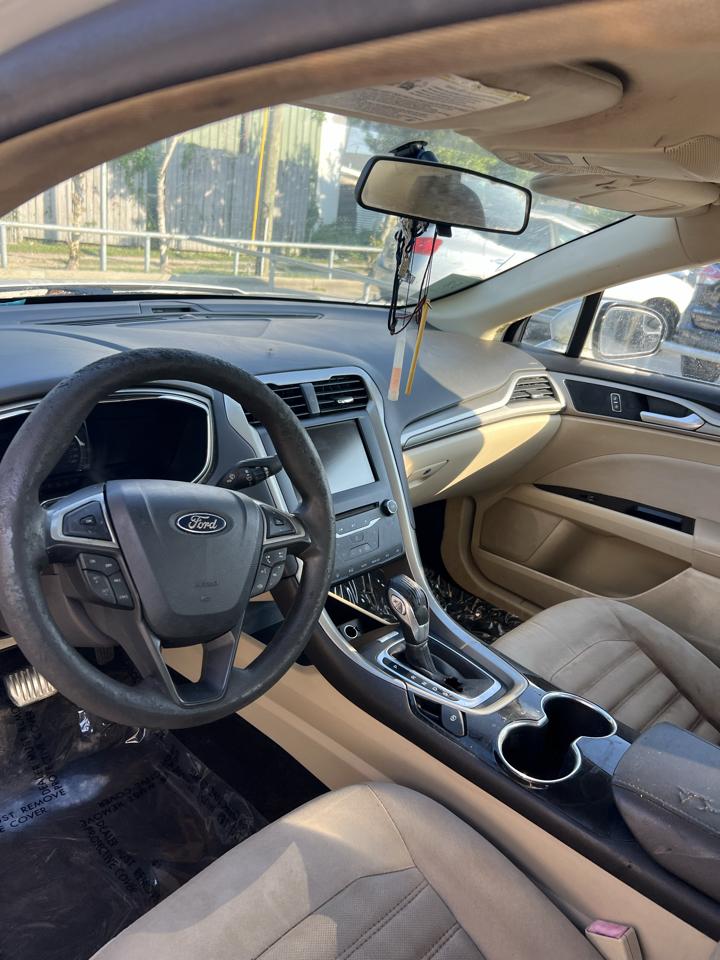 Ford Fusion SE 2014