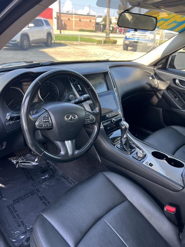 Infiniti Q50 Base 2015
