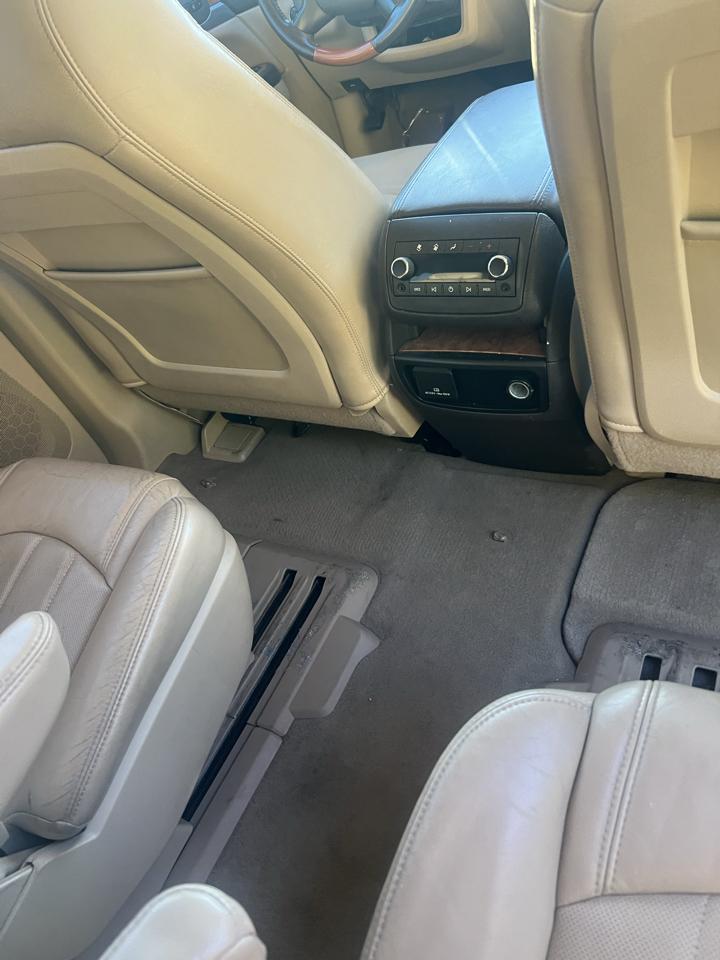 Buick Enclave CXL-2 FWD 2011