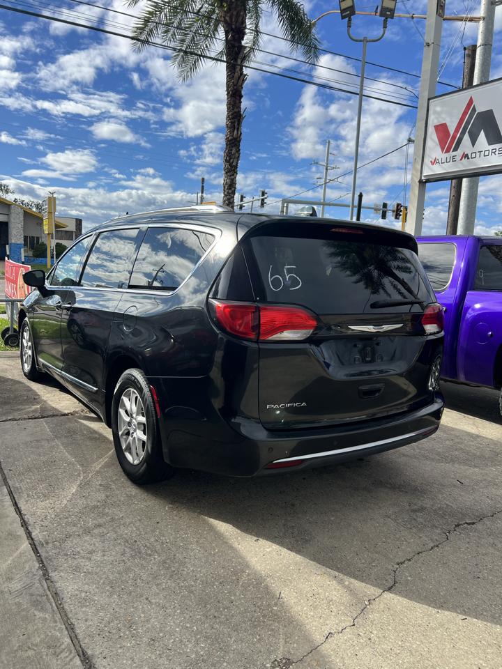 Chrysler Pacifica Touring-L 2020
