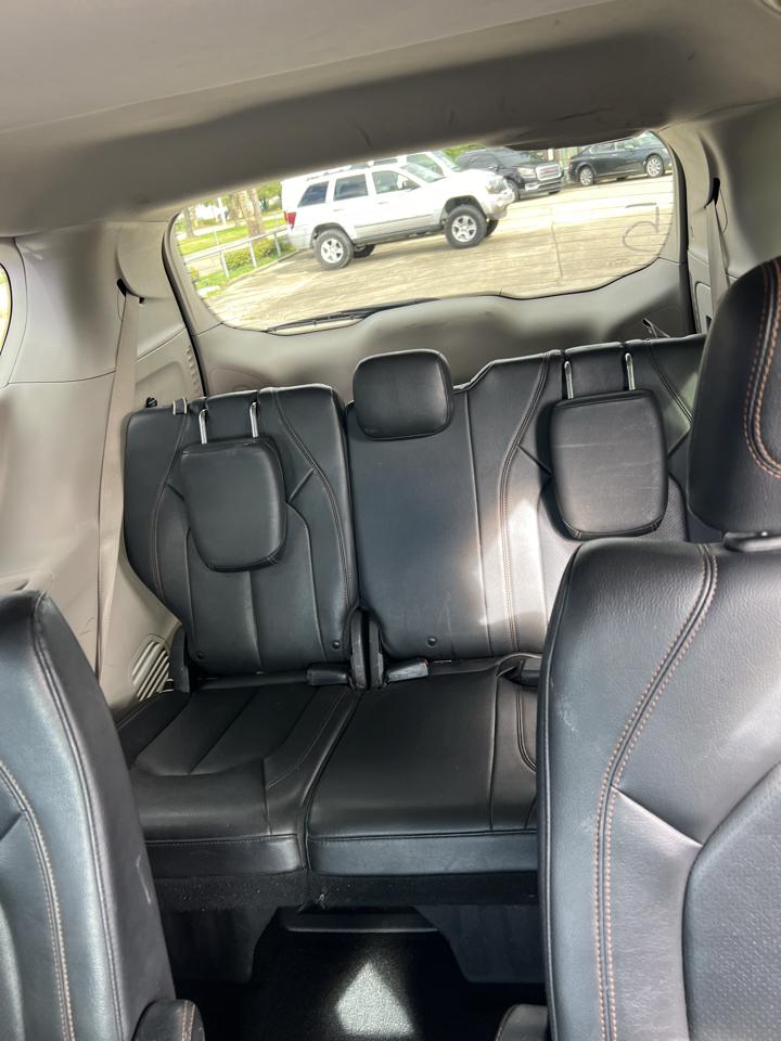 Chrysler Pacifica Touring-L 2020