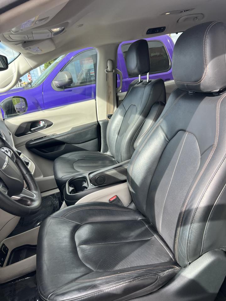 Chrysler Pacifica Touring-L 2020
