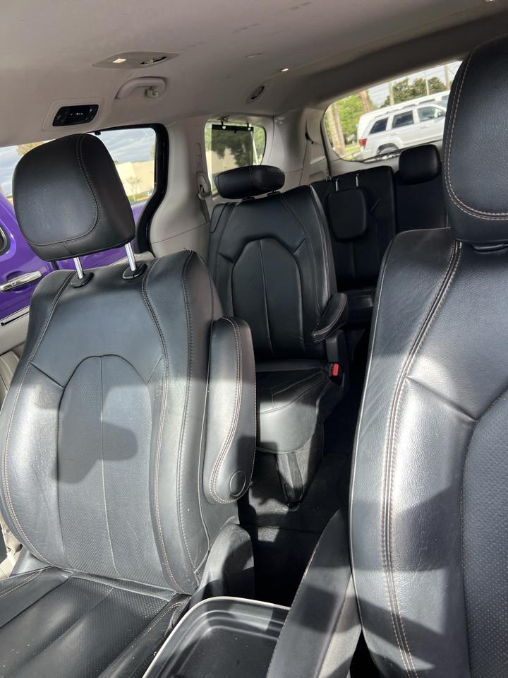 Chrysler Pacifica Touring-L 2020