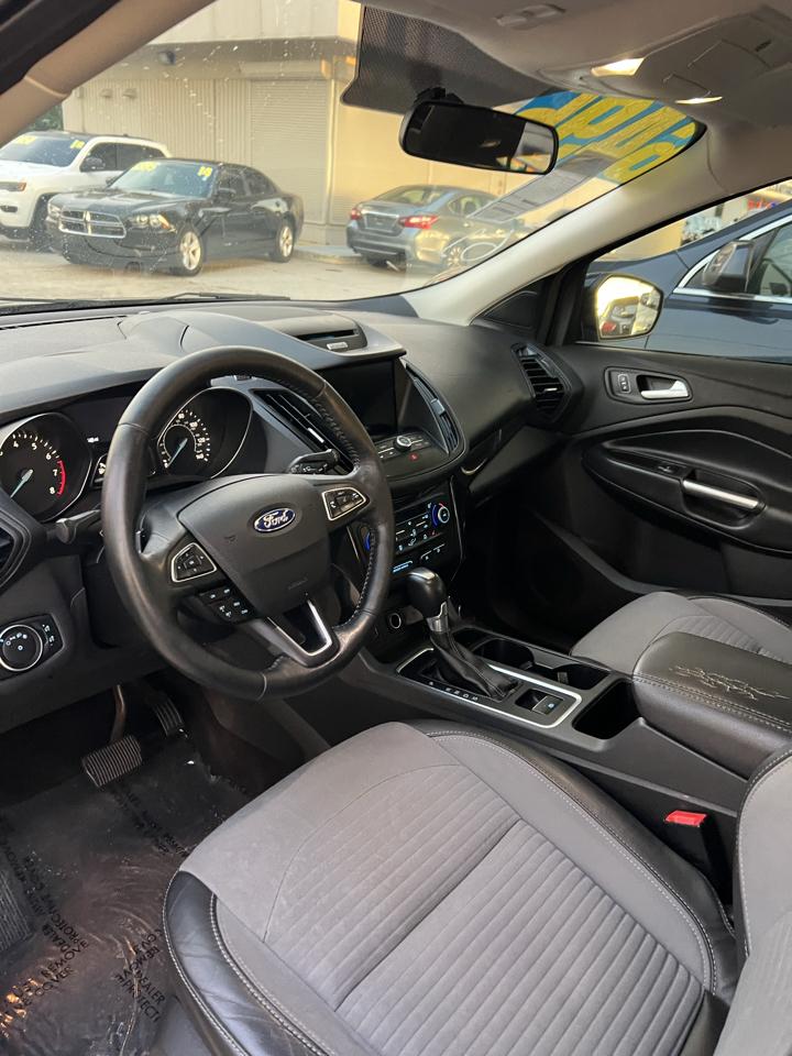 Ford Escape SE FWD 2018
