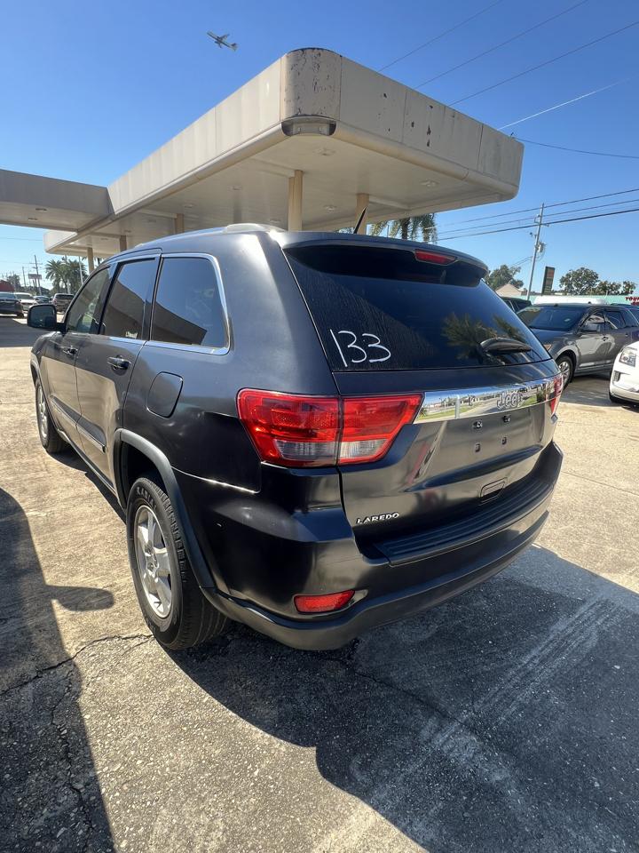 Jeep Grand Cherokee Laredo 2WD 2011