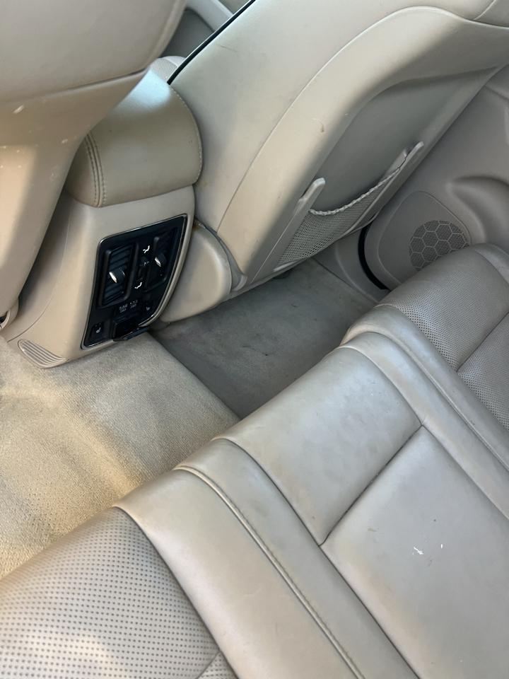 Jeep Grand Cherokee Overland 2WD 2014