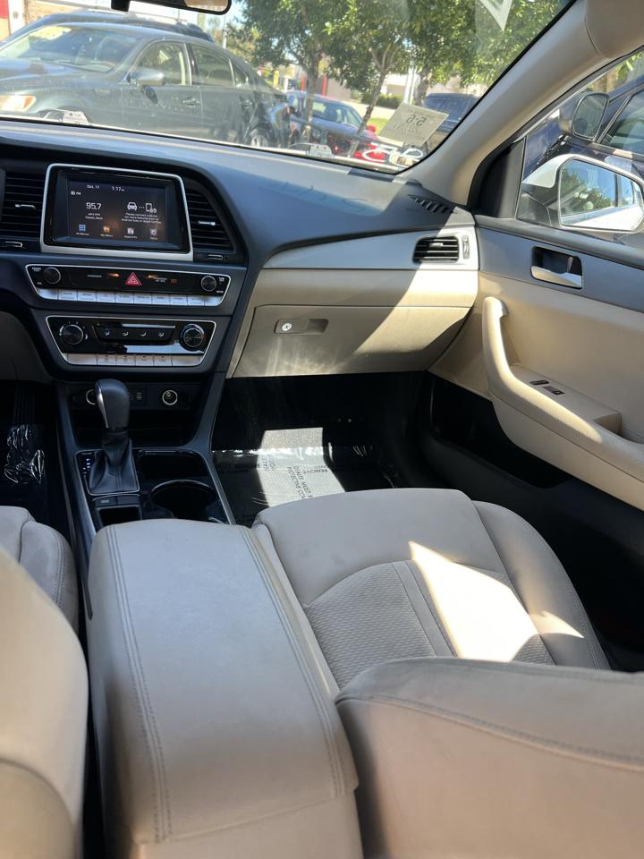 Hyundai Sonata SE 2018