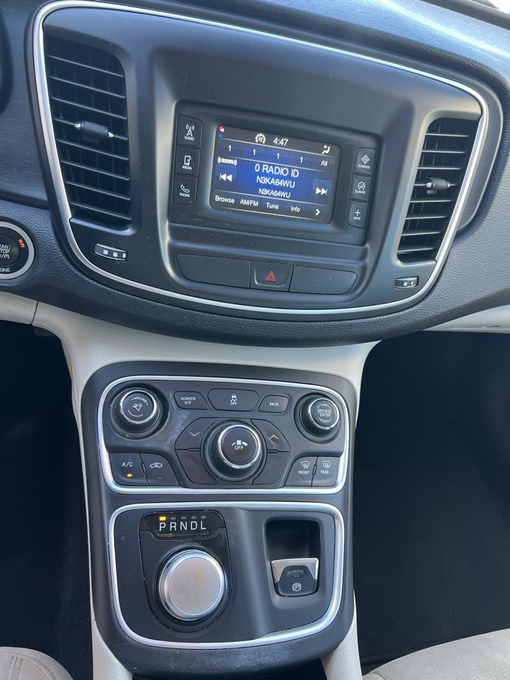 Chrysler 200 Limited 2015
