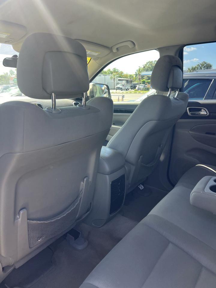 Jeep Grand Cherokee Laredo 2WD 2011