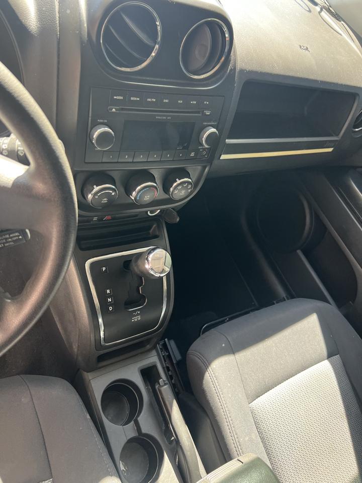 Jeep Compass Sport FWD 2010
