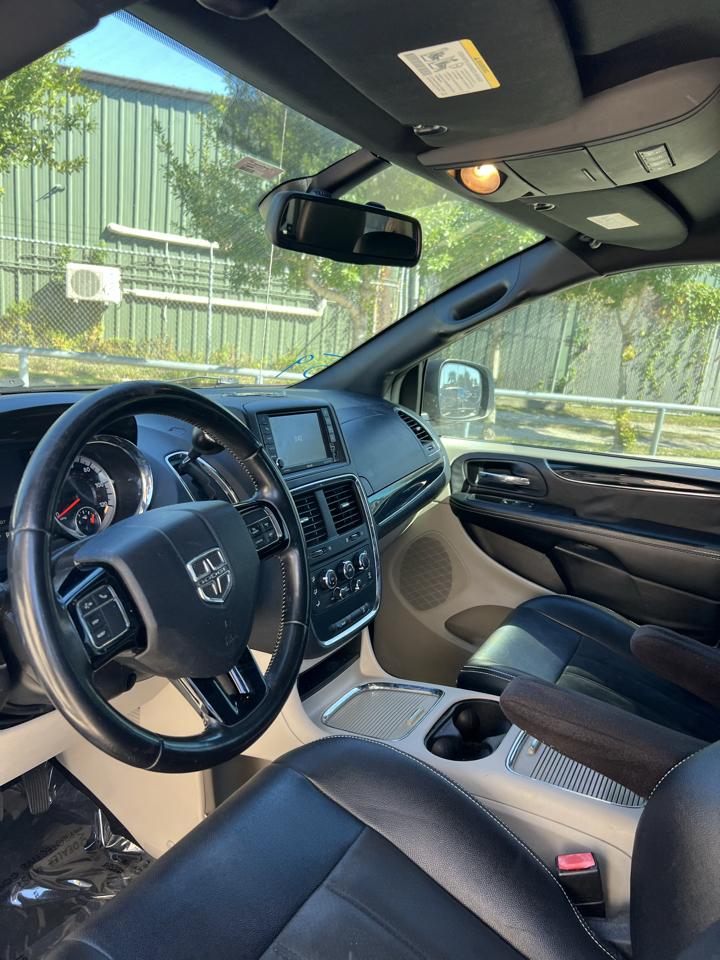 Dodge Grand Caravan SXT 2019