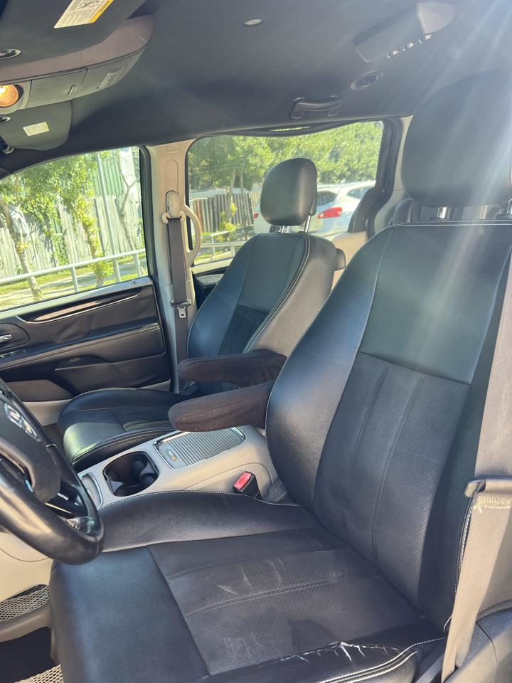Dodge Grand Caravan SXT 2019