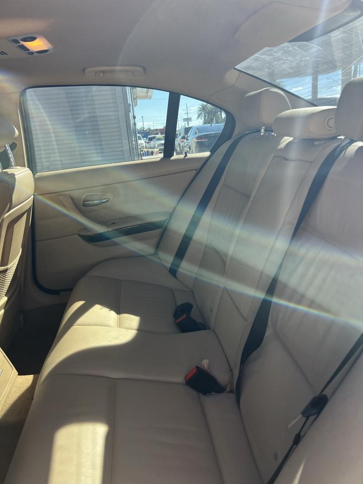 BMW 3-Series 328i 2008