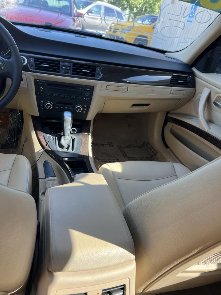 BMW 3-Series 328i 2008