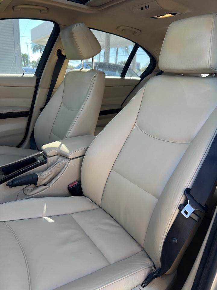 BMW 3-Series 328i 2008