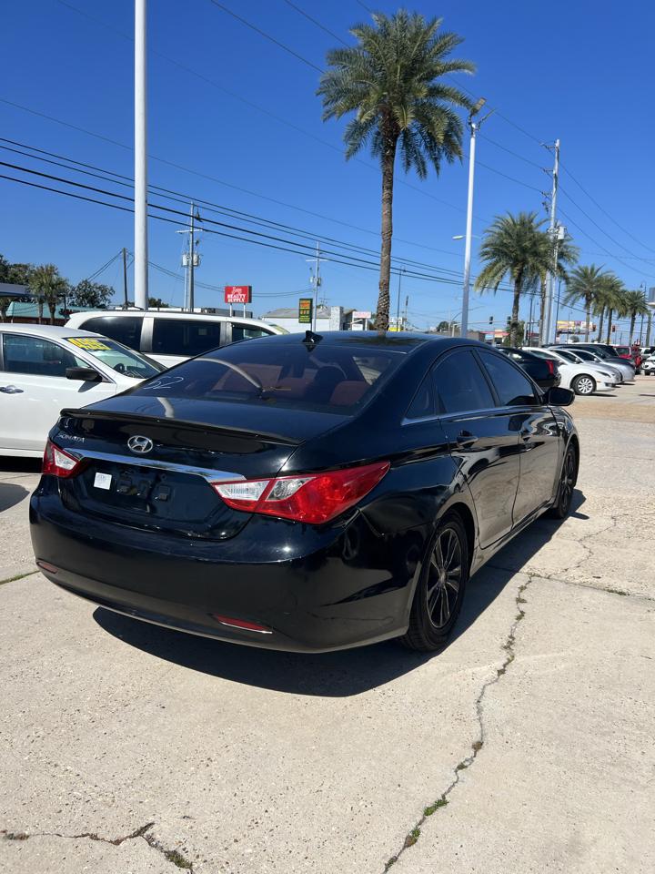 Hyundai Sonata GLS 2013