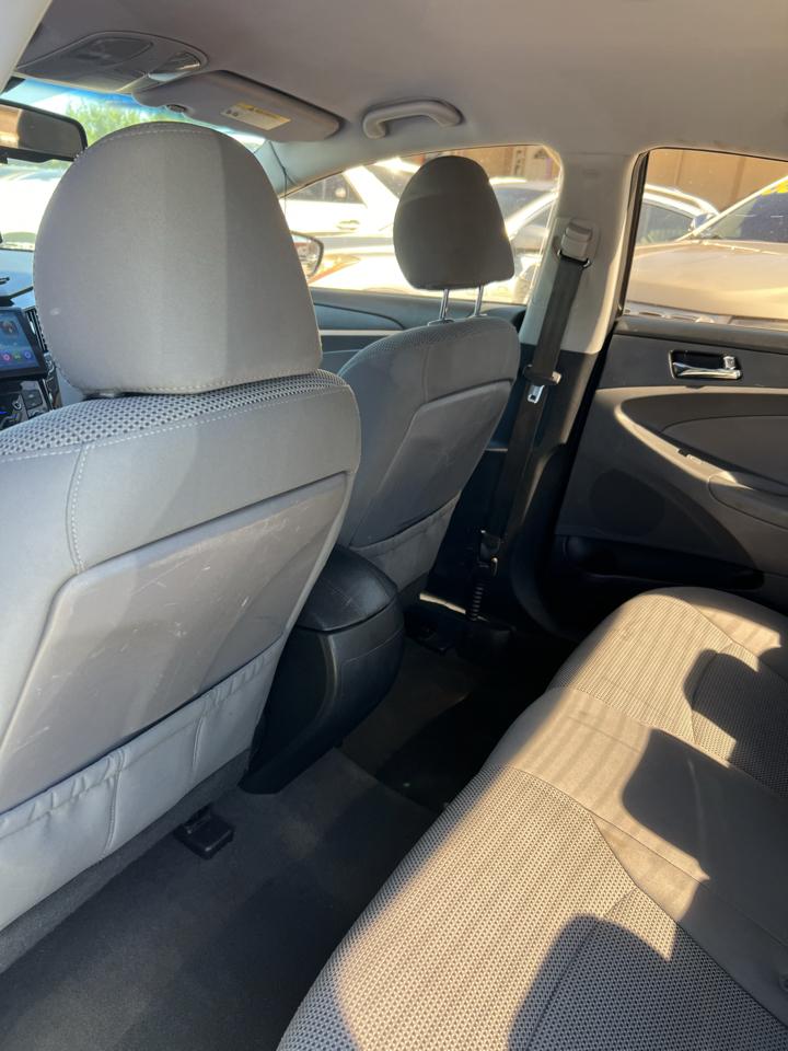 Hyundai Sonata GLS 2013