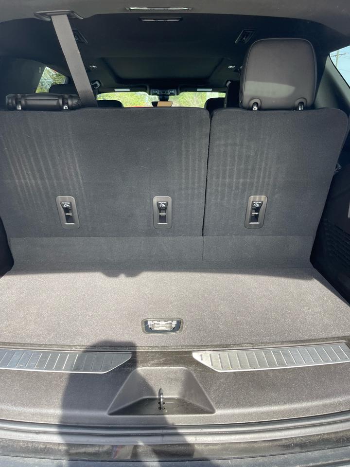 GMC Yukon Denali 2WD 2021