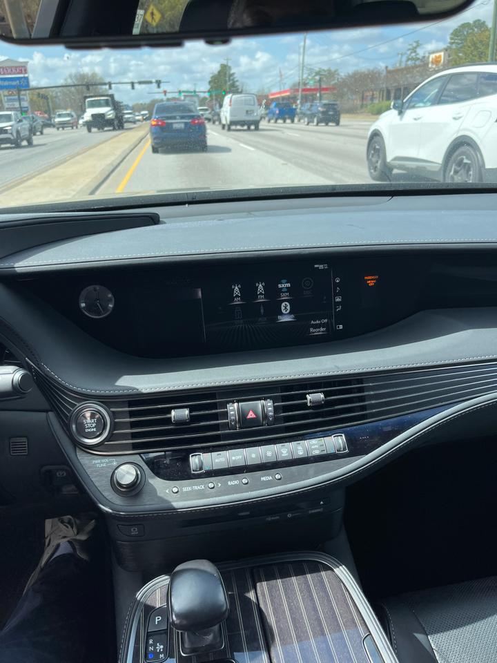 Toyota Camry SE 2021